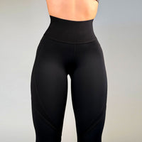 High-Waisted Contour Scrunch Leggings