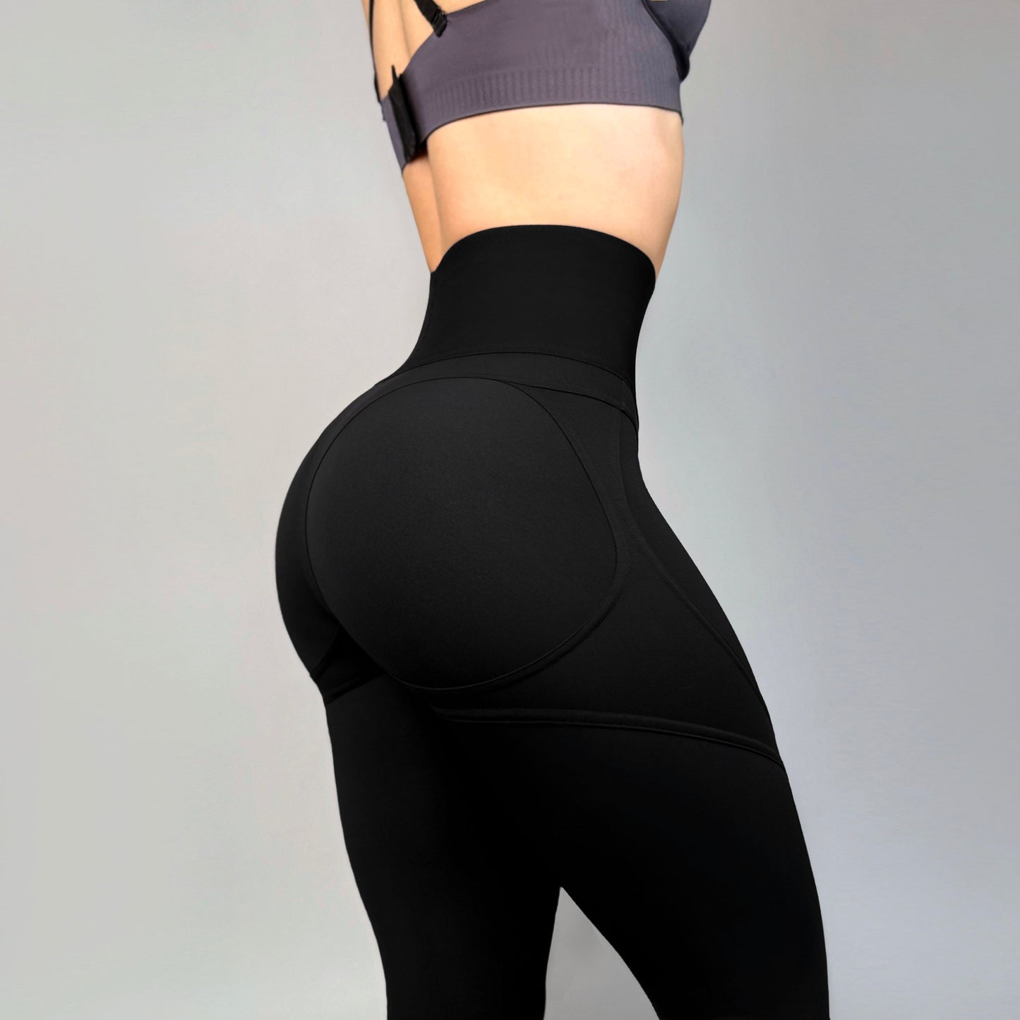 High-Waisted Contour Scrunch Leggings